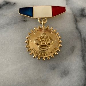 Vintage Trifari crown stamped brooch